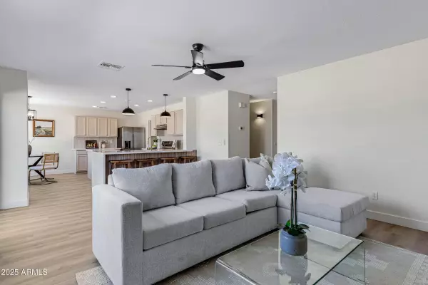 San Tan Valley, AZ 85143,1612 E DESERT ROSE Trail