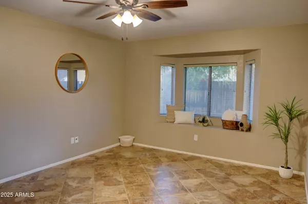 Phoenix, AZ 85027,3106 W MOHAWK Lane
