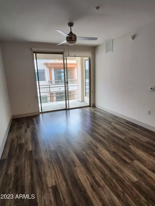Chandler, AZ 85225,250 E Ray Road #2