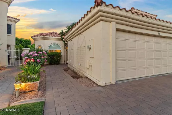 Gilbert, AZ 85234,1700 E LAKESIDE Drive #12