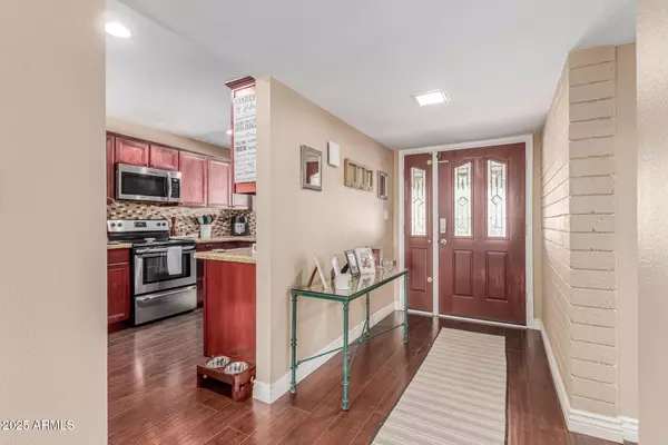 Phoenix, AZ 85053,4219 W DAILEY Street
