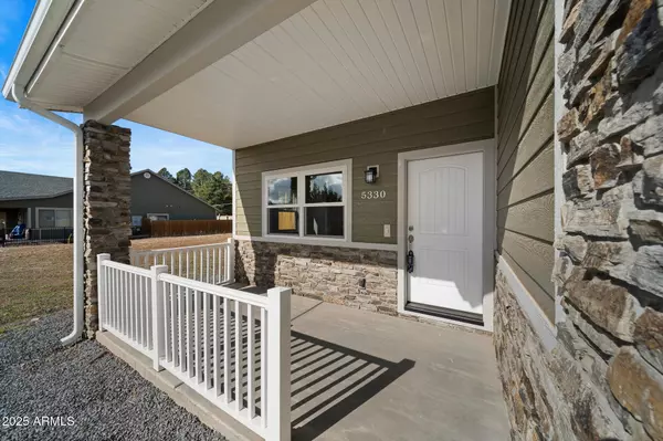 Show Low, AZ 85901,5330 S MORGAN MOUNTAIN Drive