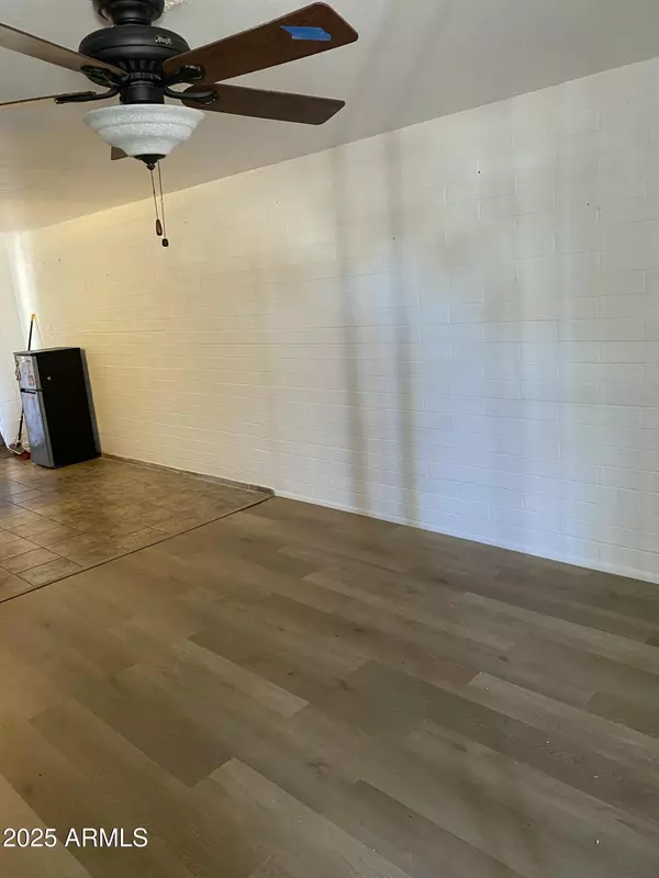 Phoenix, AZ 85032,3545 E FRIESS Drive