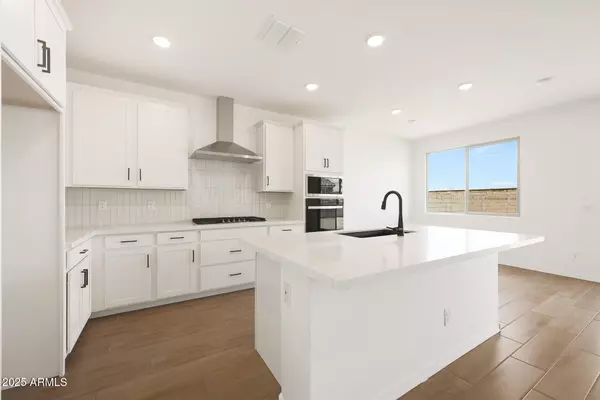 Surprise, AZ 85387,17250 W VIA DONA Road