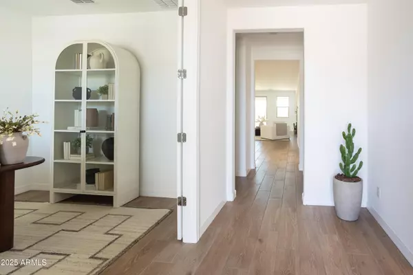 Surprise, AZ 85387,28922 N 174th Lane