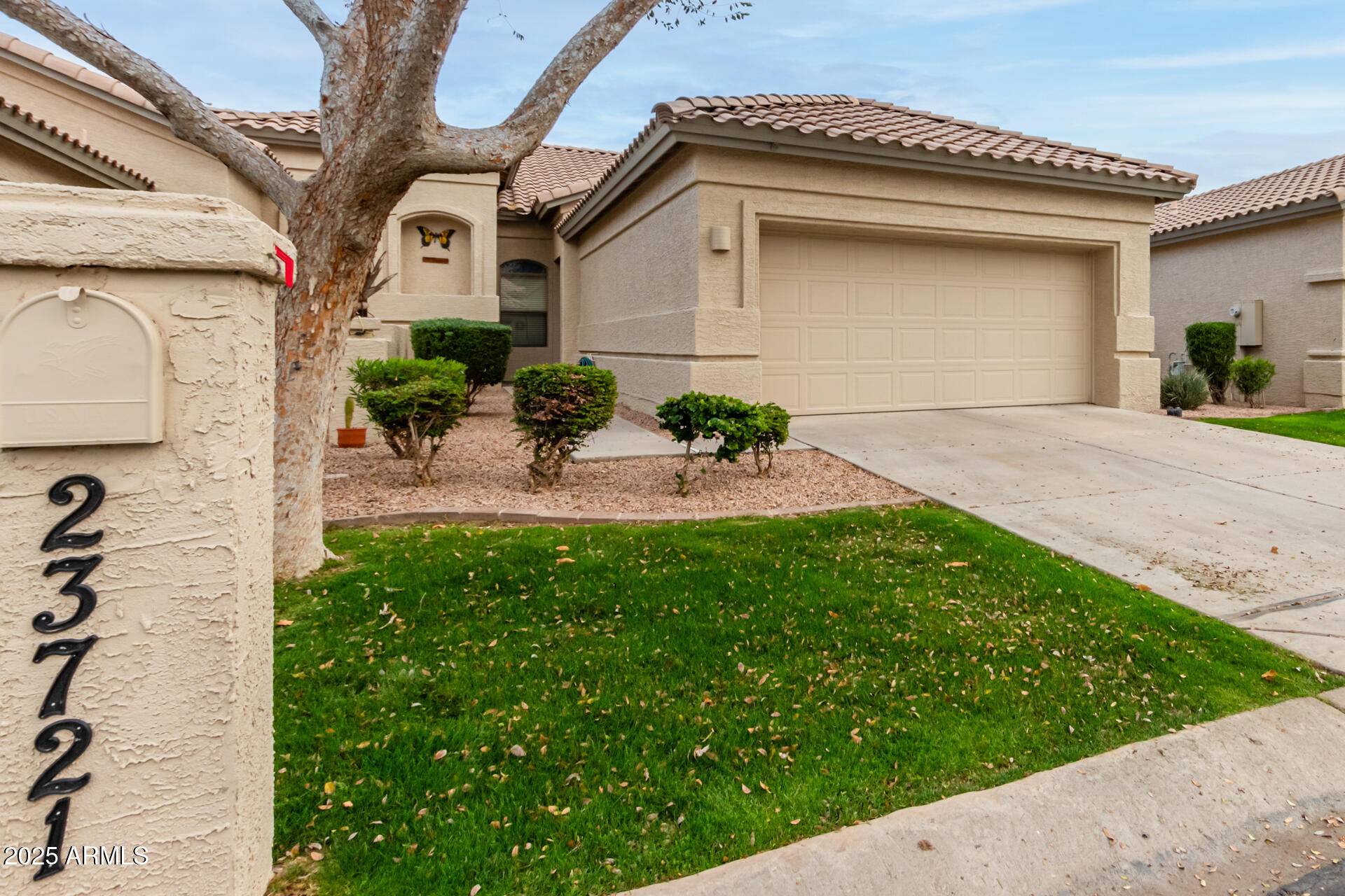 Sun Lakes, AZ 85248,23721 S VACATION Way