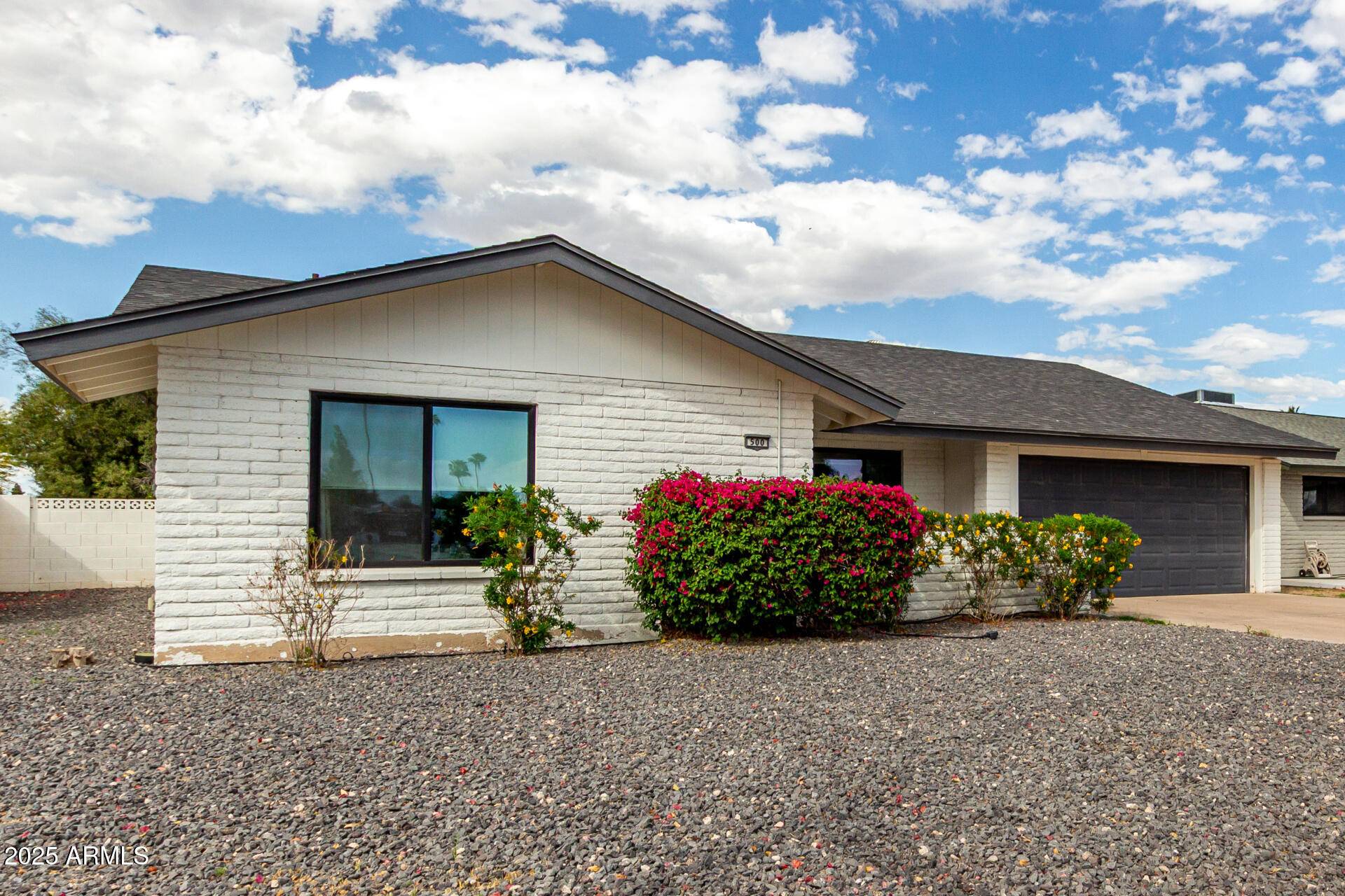 500 E MINTON Drive, Tempe, AZ 85282