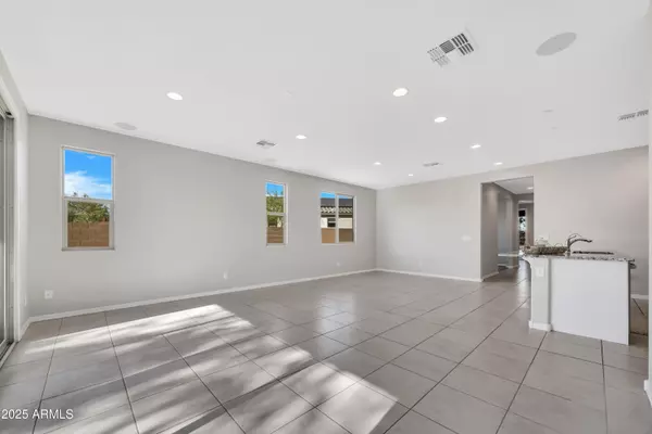 Waddell, AZ 85355,8944 N 180Th Drive