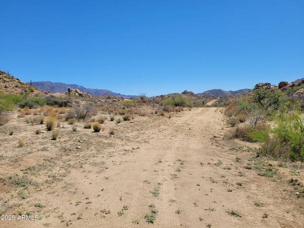 Congress, AZ 85332,0 S Date Creek Road #I-5