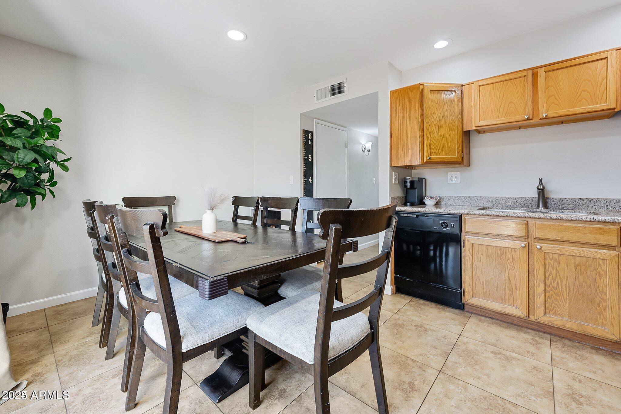 4861 W MARLETTE Avenue, Glendale, AZ 85301