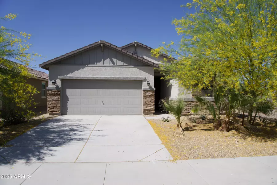 17926 W Jessie Lane, Surprise, AZ 85387