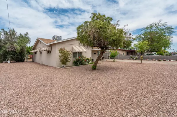 Phoenix, AZ 85015,1934 W COLTER Street