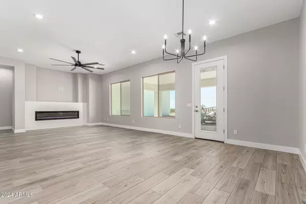 Surprise, AZ 85387,16846 W BAKER Road