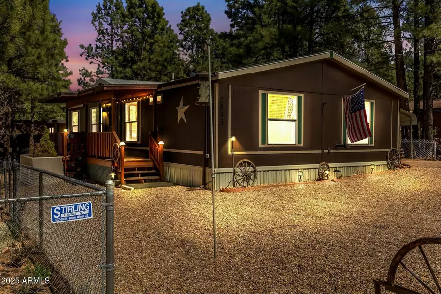 2893 S LAZY BEAR Trail, Overgaard, AZ 85933