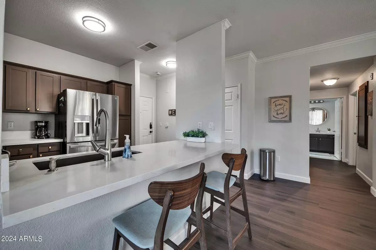 Scottsdale, AZ 85254,7009 E ACOMA Drive #1004