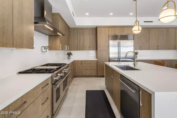 Paradise Valley, AZ 85253,5533 E STELLA Lane