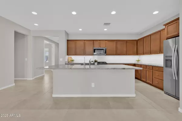 Goodyear, AZ 85338,18106 W REDWOOD Lane