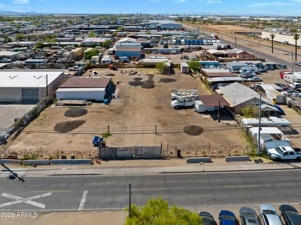 Phoenix, AZ 85009,424 S 31ST Avenue