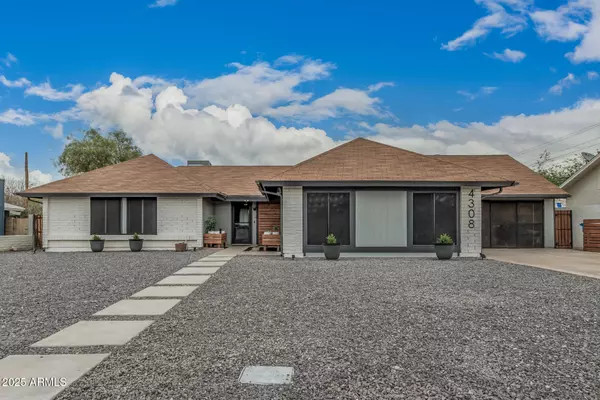 4308 W REDFIELD Road, Glendale, AZ 85306