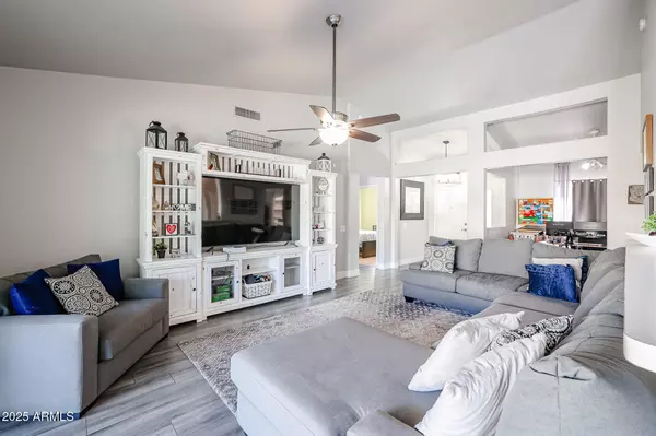 Phoenix, AZ 85027,238 W MARCO POLO Road