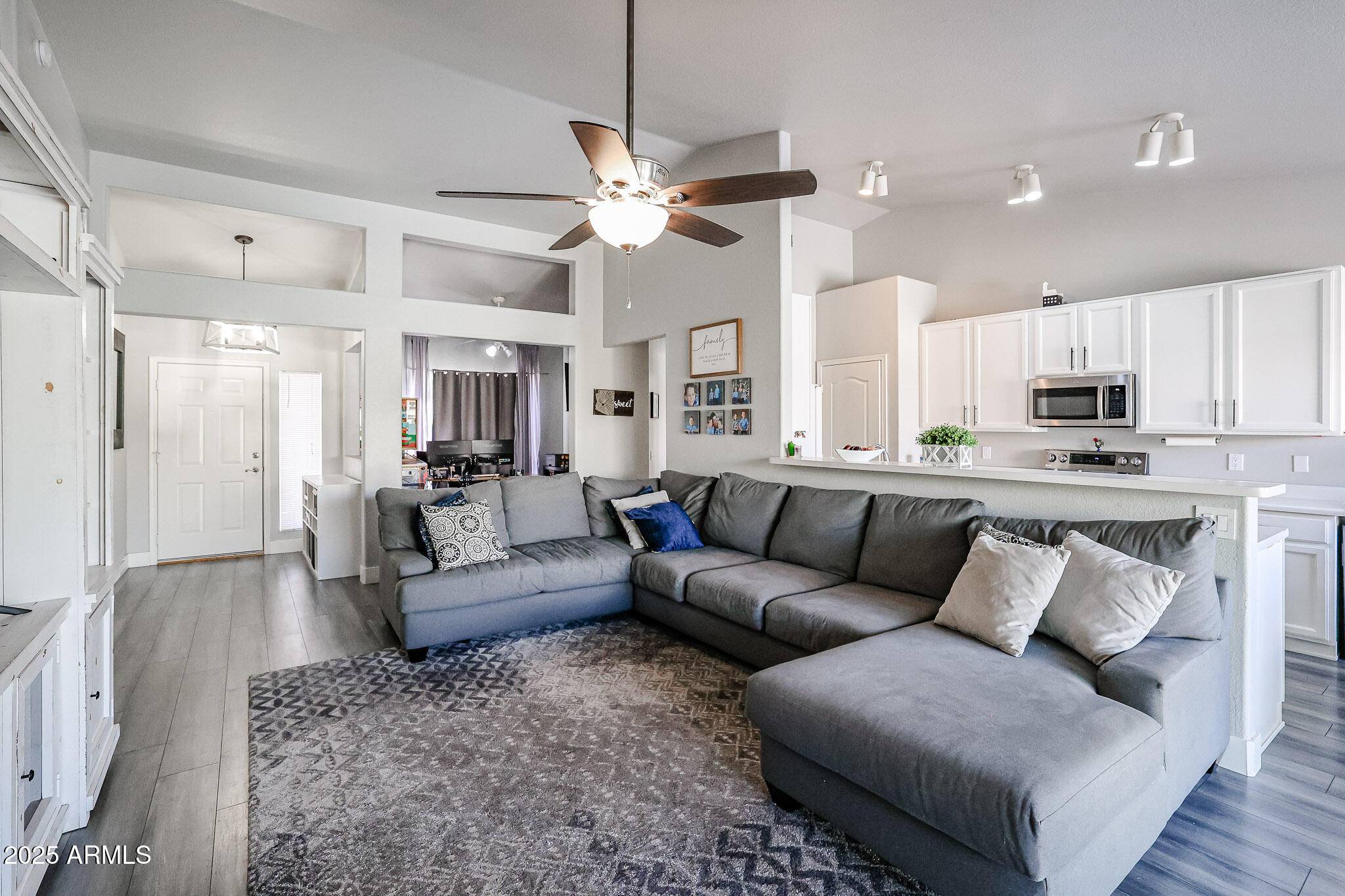 Phoenix, AZ 85027,238 W MARCO POLO Road