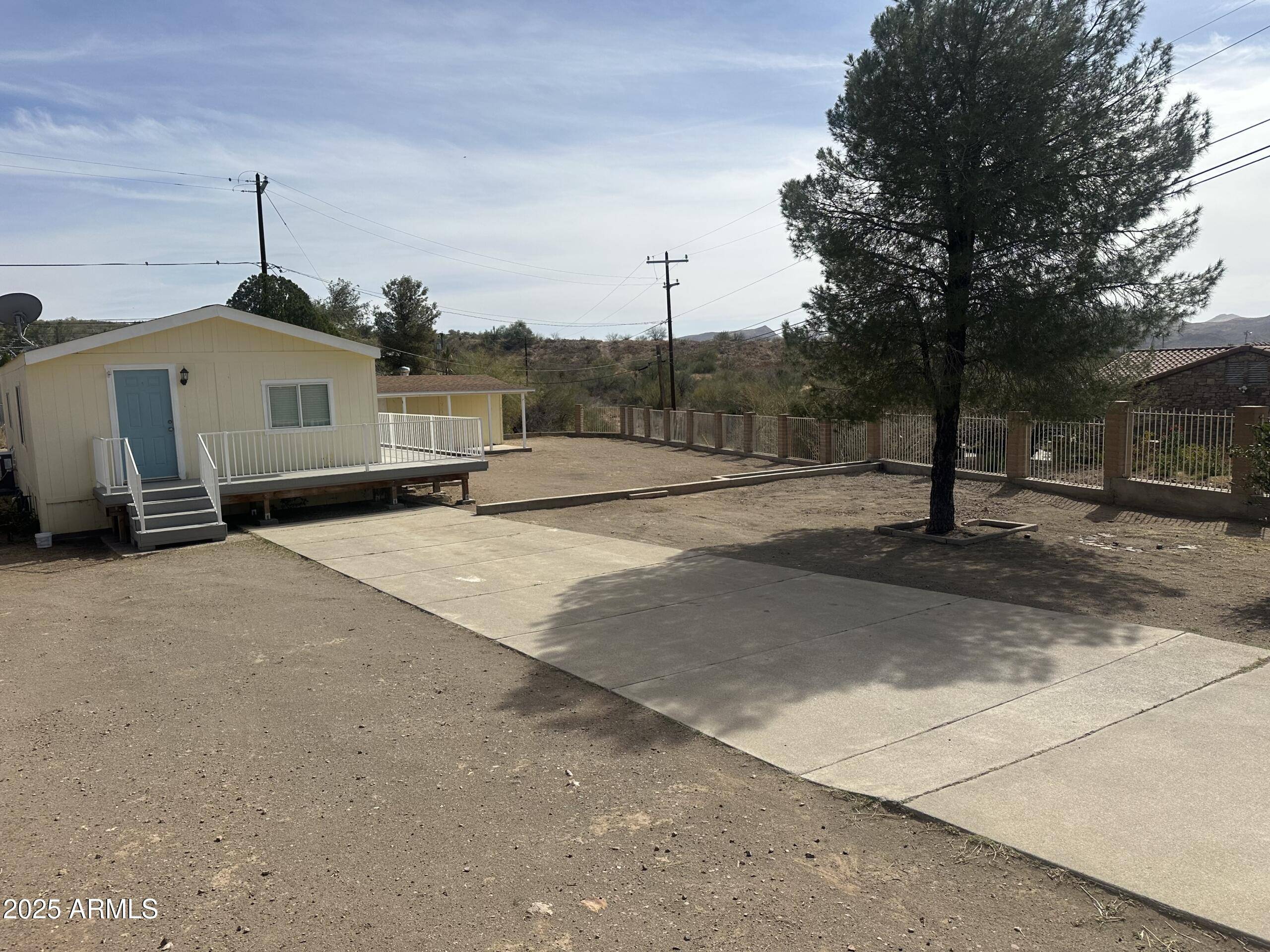 76 W SUNSET Drive, Superior, AZ 85173