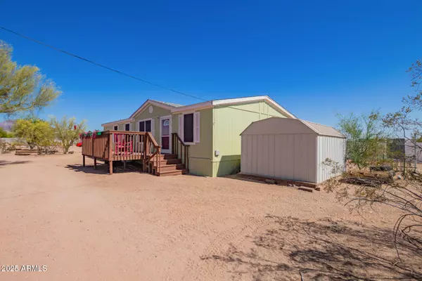 Apache Junction, AZ 85120,2378 N DESERT  VIEW Drive