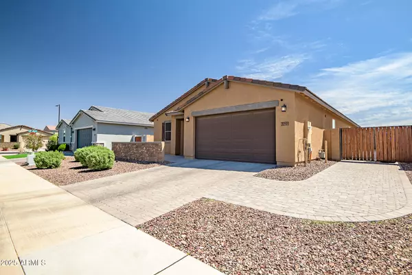 San Tan Valley, AZ 85140,37101 N ANDRAVIDA Drive