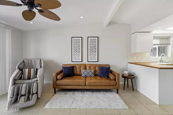 Fountain Hills, AZ 85268,16807 E GUNSIGHT Drive #B8