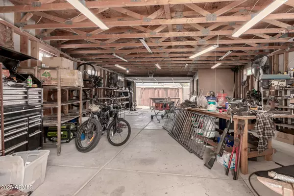 Phoenix, AZ 85029,3716 W PEORIA Avenue