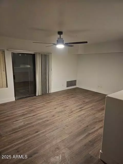 Tempe, AZ 85281,738 S BECK Avenue