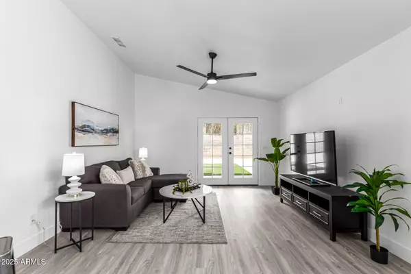 Peoria, AZ 85381,13622 N 73RD Drive