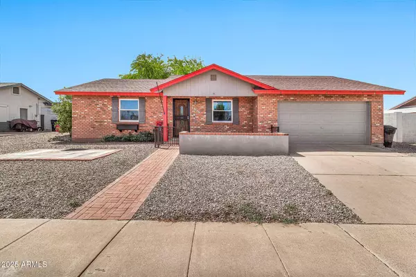 2935 E Covina Street,  Mesa,  AZ 85213