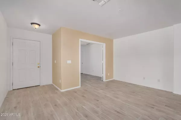 El Mirage, AZ 85335,12132 W Dahlia Drive