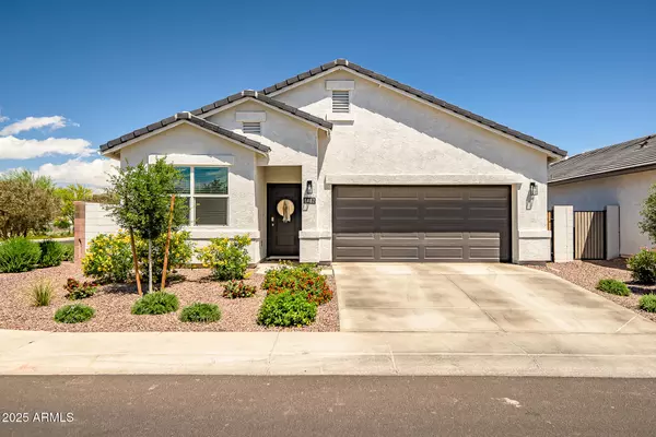 1482 W GLOUCESTER Road W, San Tan Valley, AZ 85143