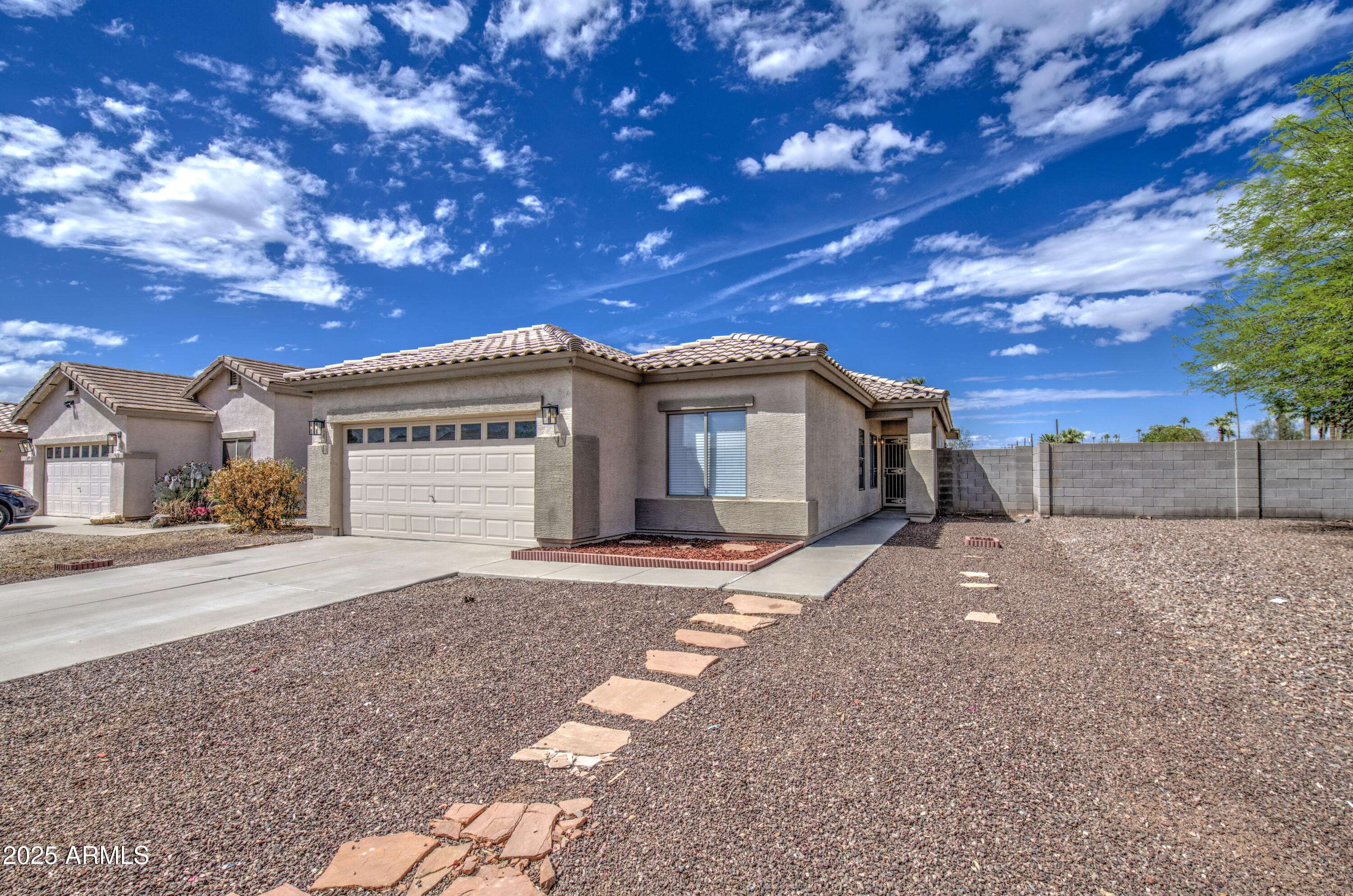 Avondale, AZ 85323,406 W MOUNTAIN VIEW Drive