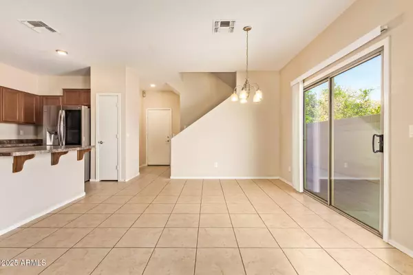 Phoenix, AZ 85035,2833 N 73RD Drive