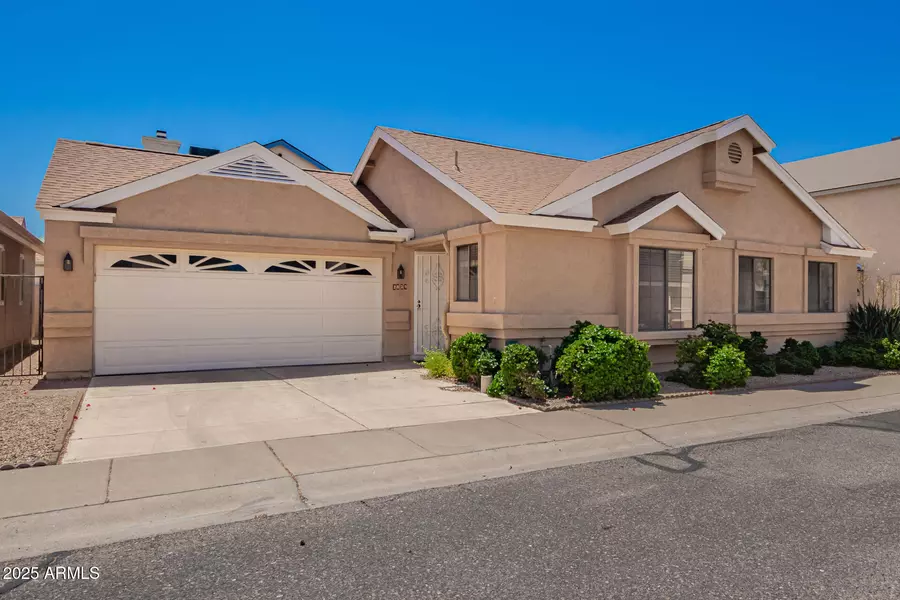 2039 W RONALD Road, Phoenix, AZ 85029