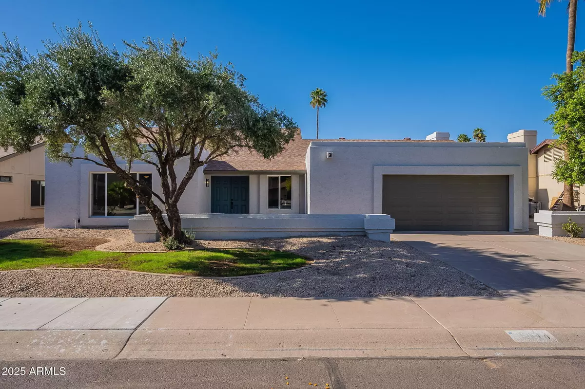 Chandler, AZ 85225,614 W MCNAIR Street