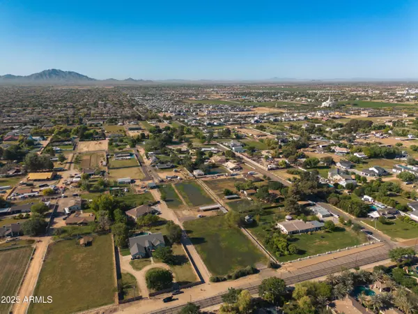 Gilbert, AZ 85295,16429 E FRYE Road #2