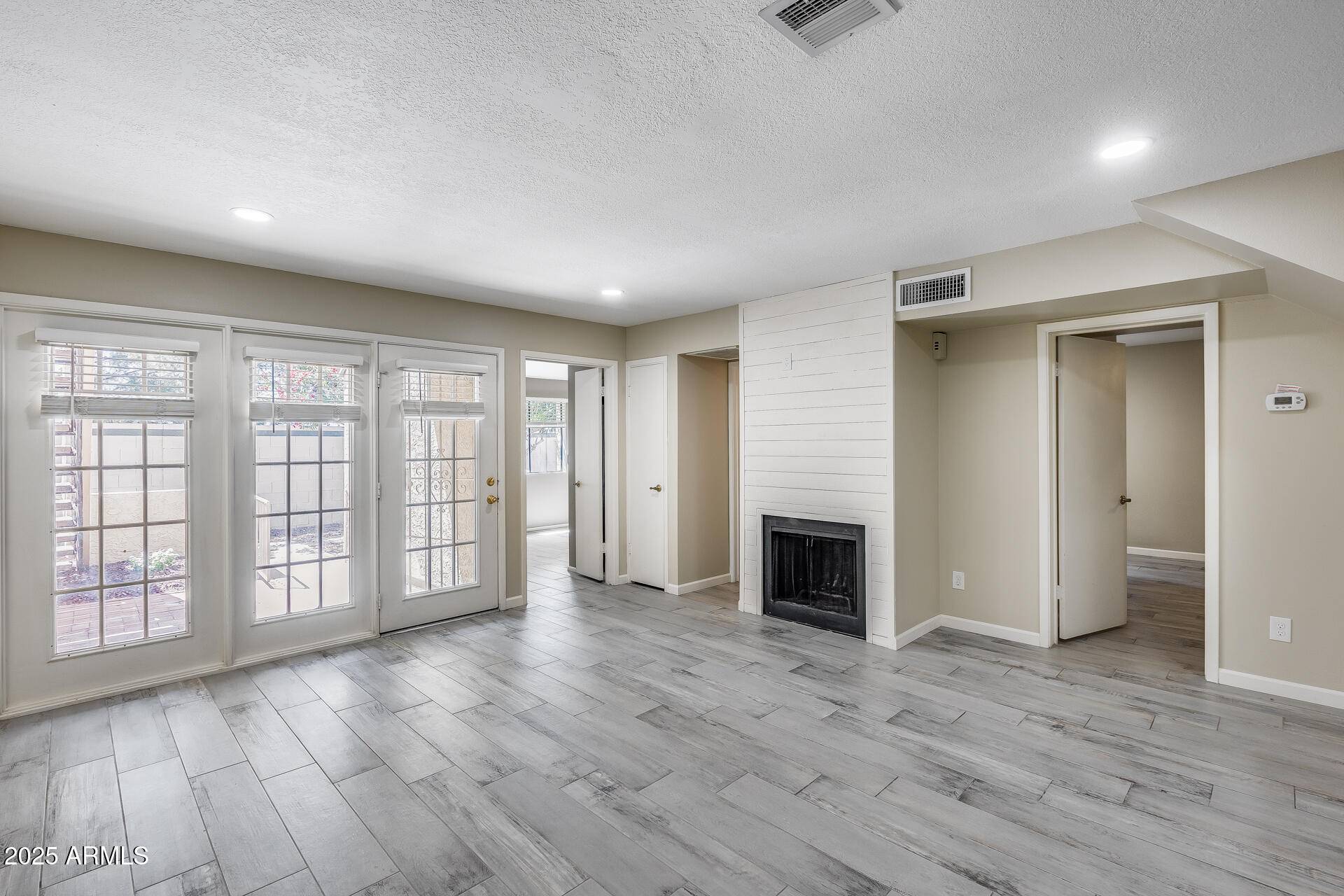 Mesa, AZ 85201,30 E BROWN Road #1048