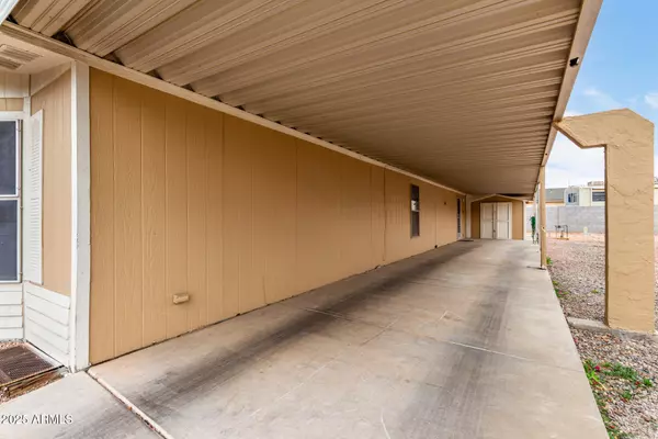 Phoenix, AZ 85043,500 N 67TH Avenue #39