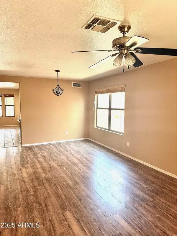 Peoria, AZ 85383,10528 W JESSIE Lane