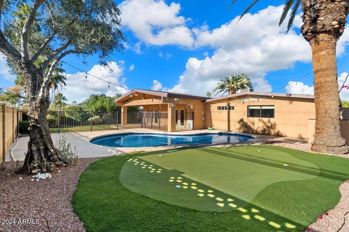 Phoenix, AZ 85018,4425 E CALLE ALLEGRE --