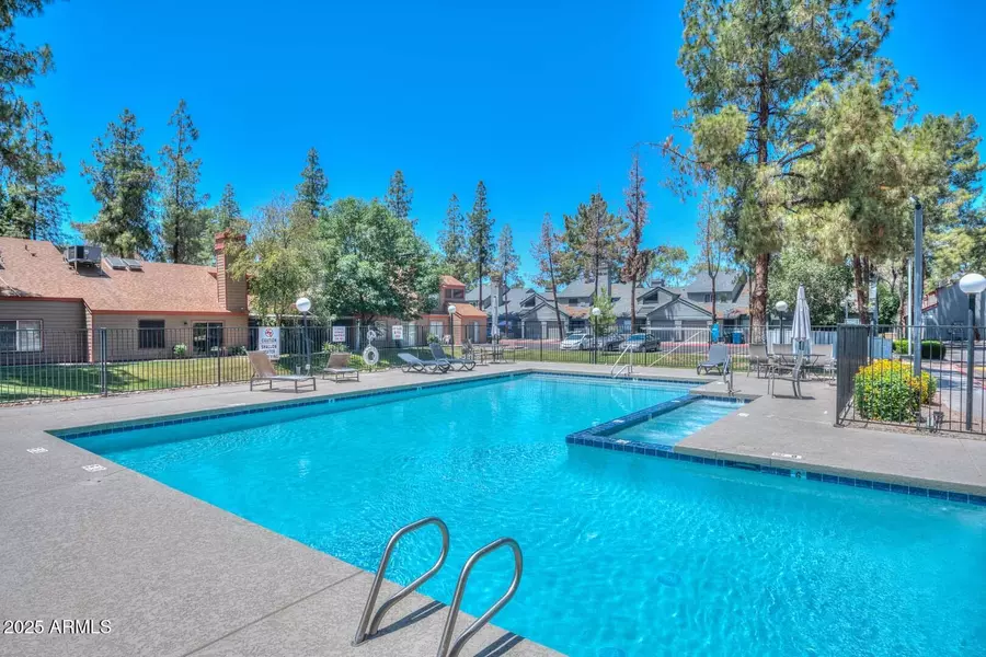 14002 N 49TH Avenue #1040, Glendale, AZ 85306