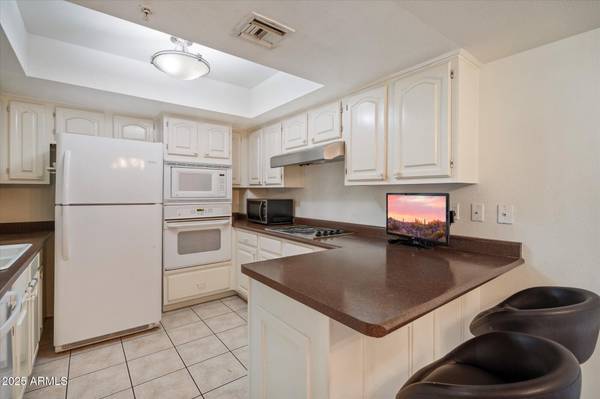 Scottsdale, AZ 85251,4200 N MILLER Road #228