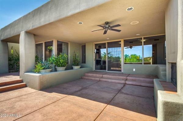 Scottsdale, AZ 85262,10095 E GRAYTHORN Drive