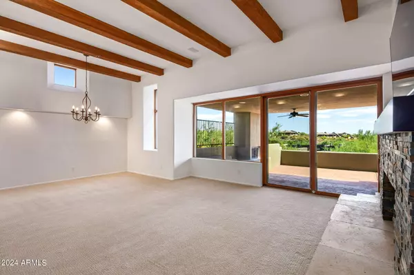 Scottsdale, AZ 85262,10095 E GRAYTHORN Drive
