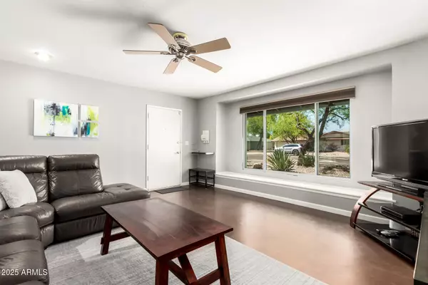 Scottsdale, AZ 85251,8313 E CAMELBACK Road