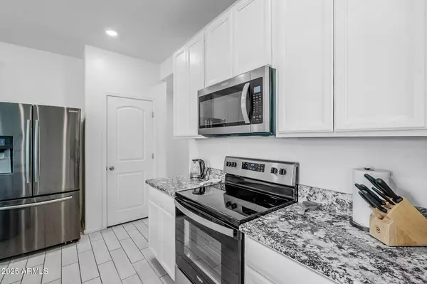 Glendale, AZ 85307,12369 W KALER Drive